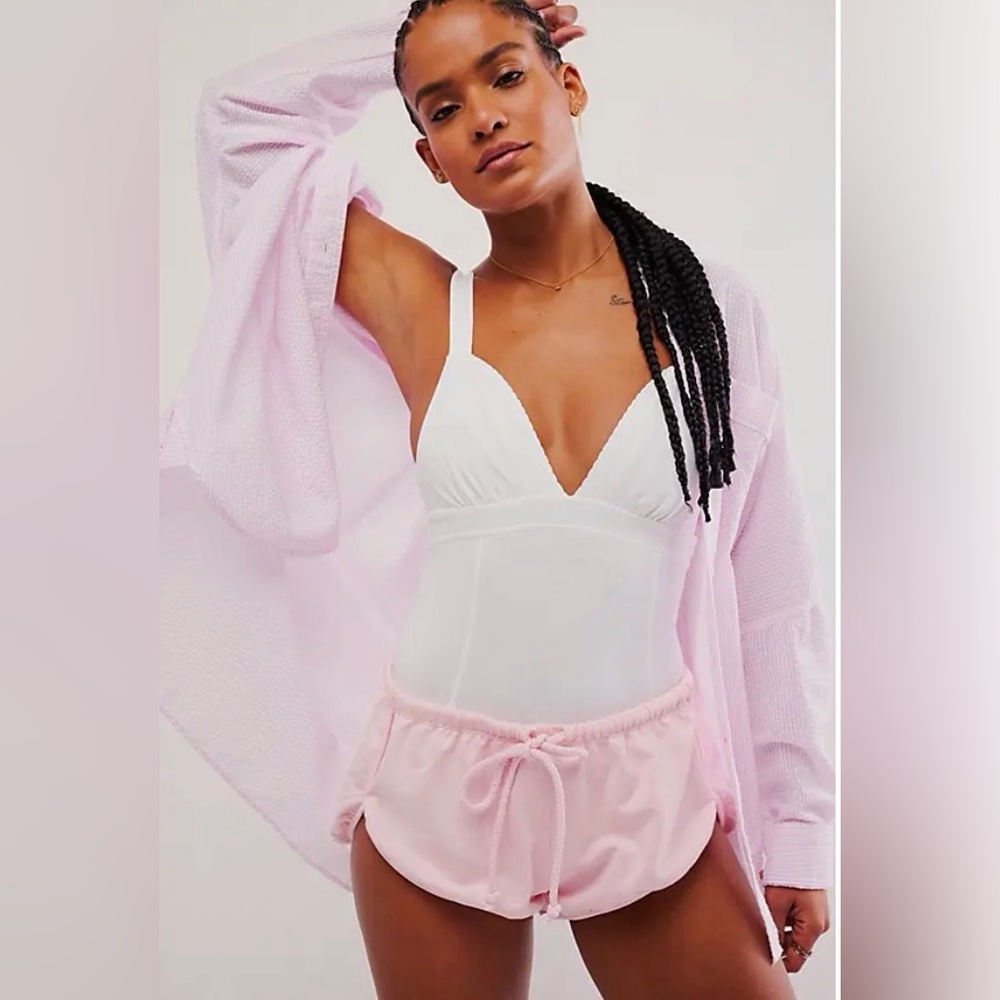 🌼 3 for $30 🌼 FREE PEOPLE 🩰  WEEKEND FRIEND MICRO SHORTS